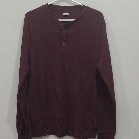 Old Navy Other - Men's old navy button crew neck
